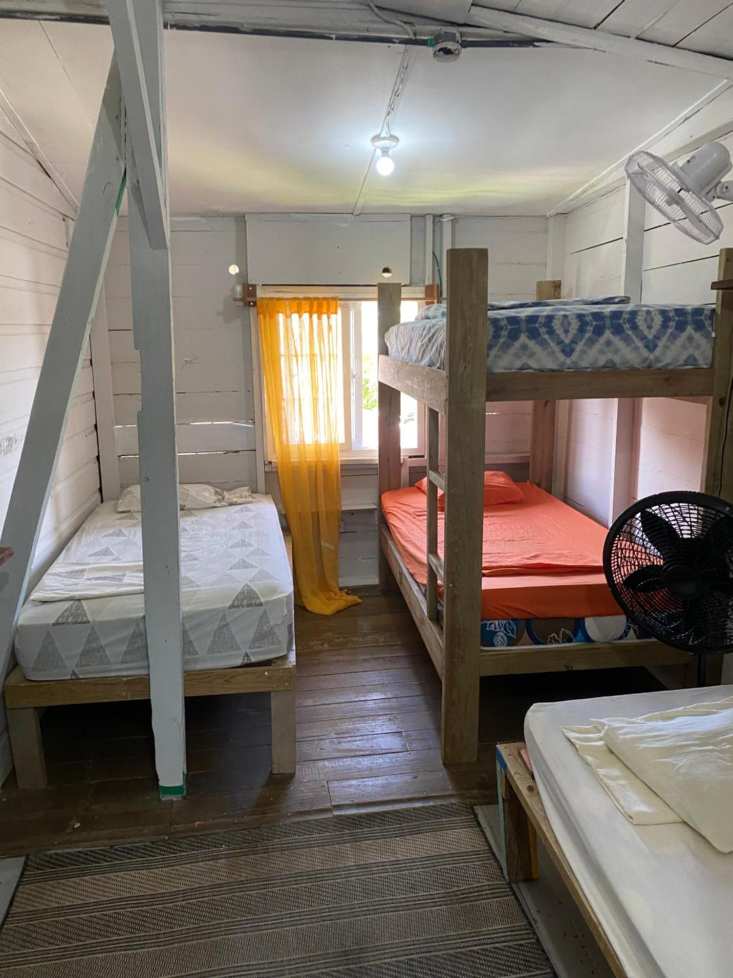 The Bocas Corner Hostel Bocas Town Exterior photo