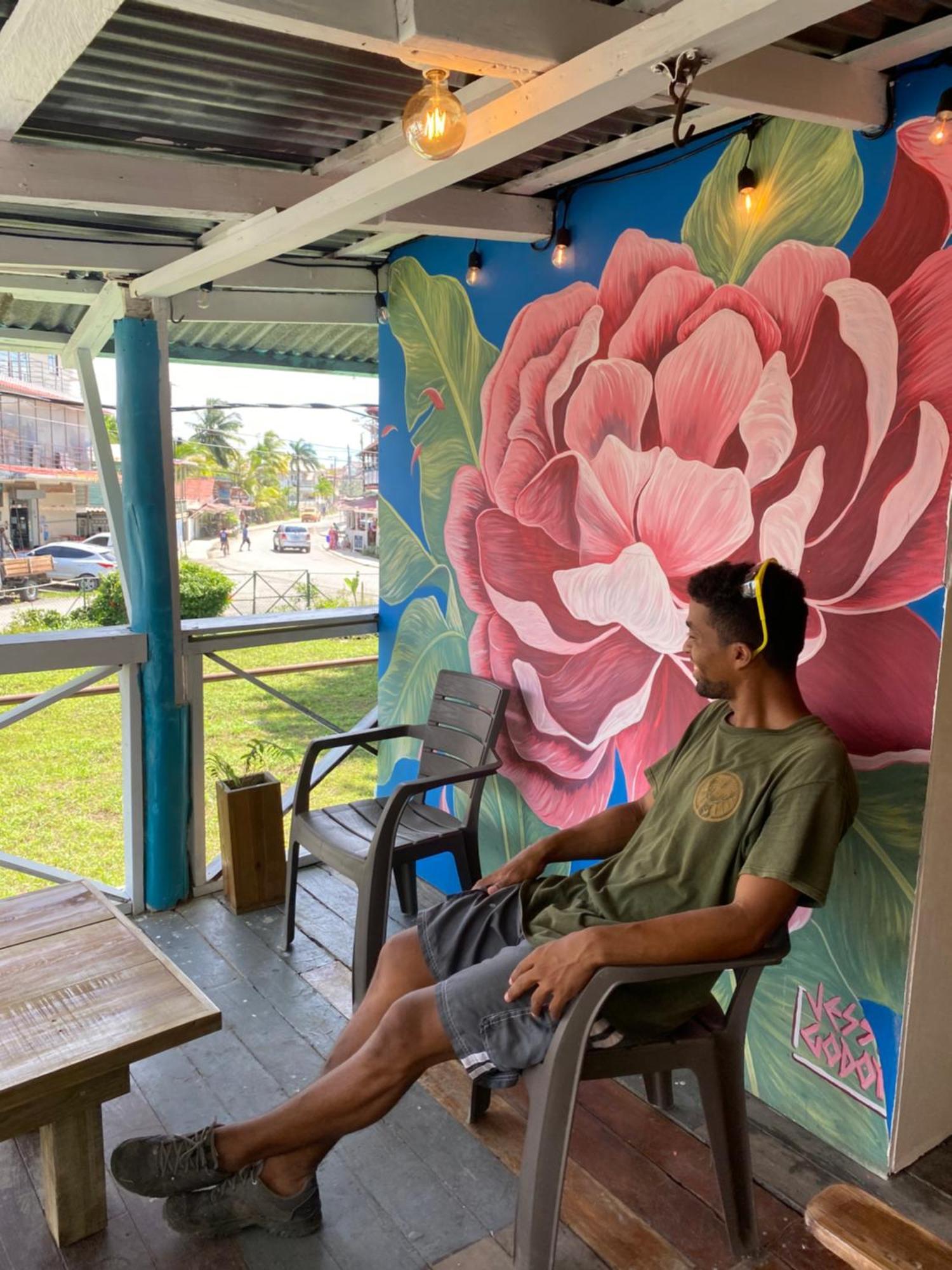 The Bocas Corner Hostel Bocas Town Exterior photo